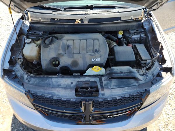 2019 DODGE JOURNEY Crossroad