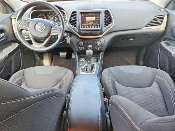 2016 JEEP CHEROKEE LATITUDE 4X4