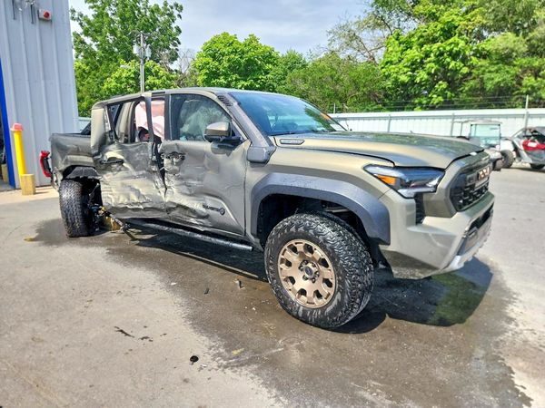 2025 TOYOTA TACOMA