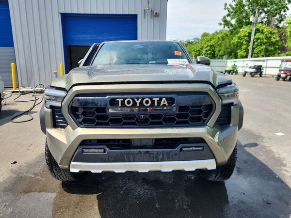 2025 TOYOTA TACOMA