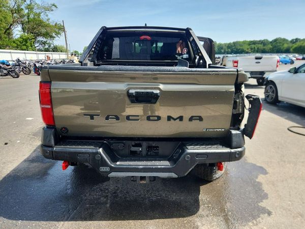2025 TOYOTA TACOMA