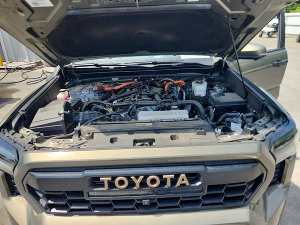 2025 TOYOTA TACOMA