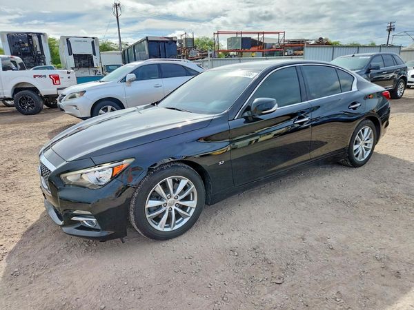 2015 INFINITI Q50