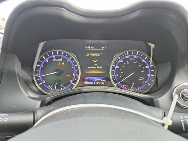 2015 INFINITI Q50