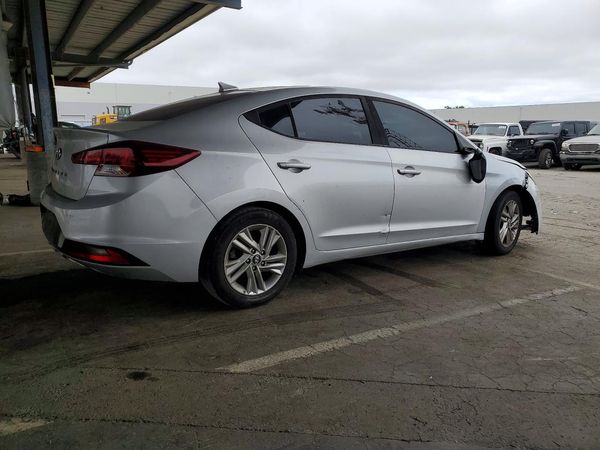 2019 HYUNDAI ELANTRA