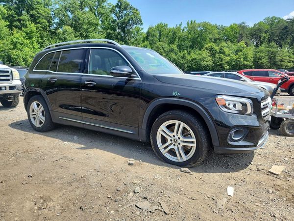 2021 MERCEDES-BENZ GLB GLB250-4M