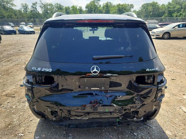 2021 MERCEDES-BENZ GLB GLB250-4M