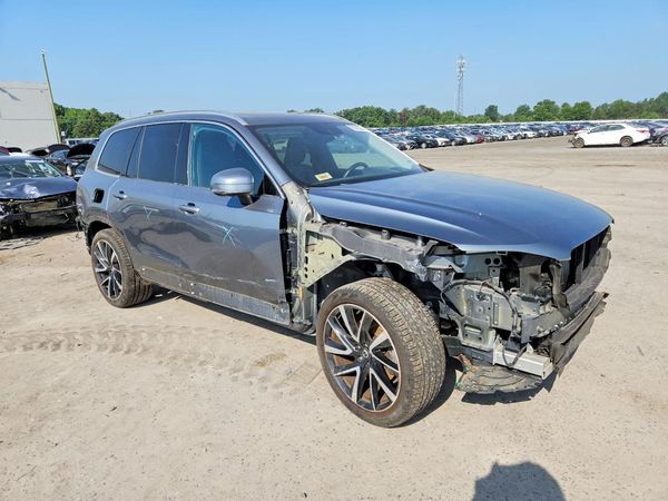 2019 VOLVO XC90 Inscription