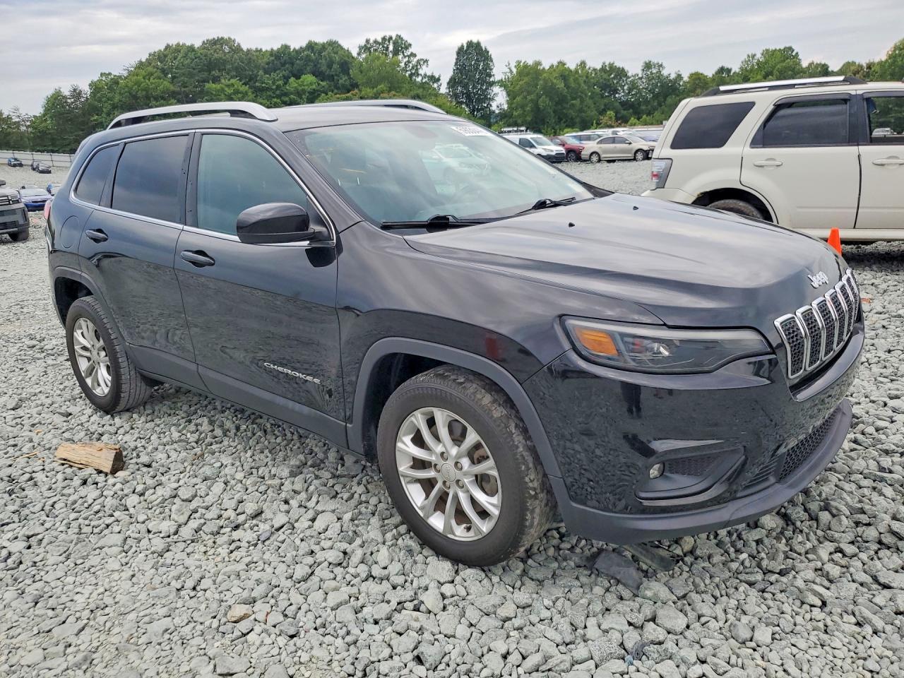 2019 JEEP CHEROKEE LATITUDE FWD