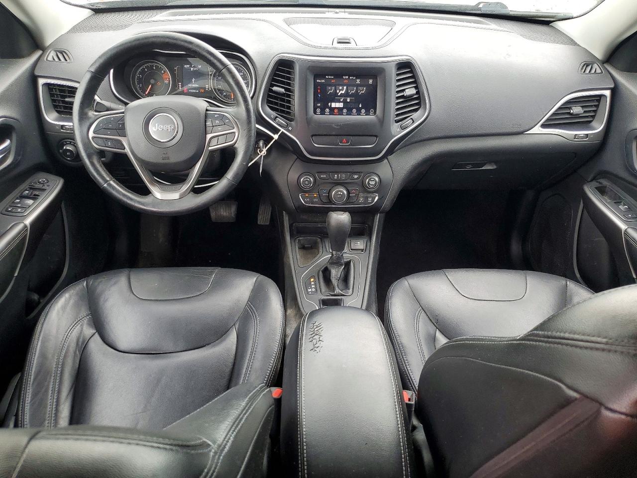 2019 JEEP CHEROKEE LATITUDE FWD