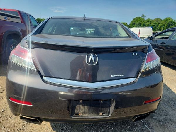 2013 ACURA TL SH-AWD TECH