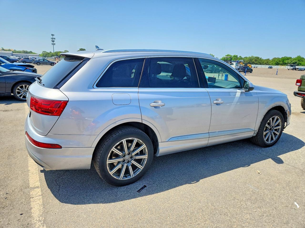 2019 AUDI Q7