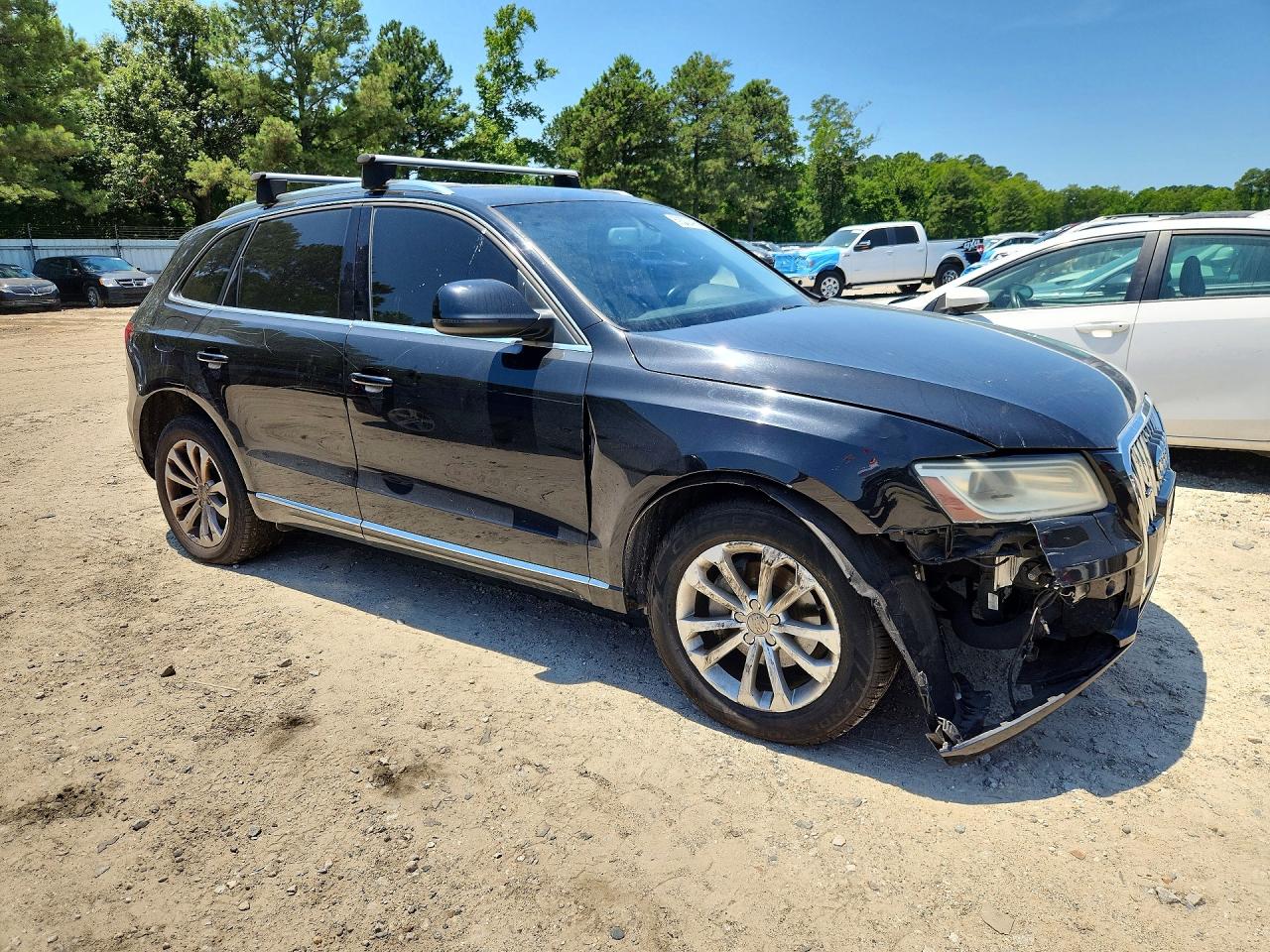 2013 AUDI Q5 Premium Plus