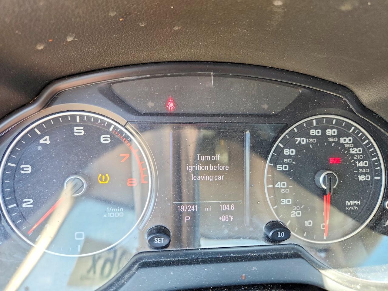2013 AUDI Q5 Premium Plus