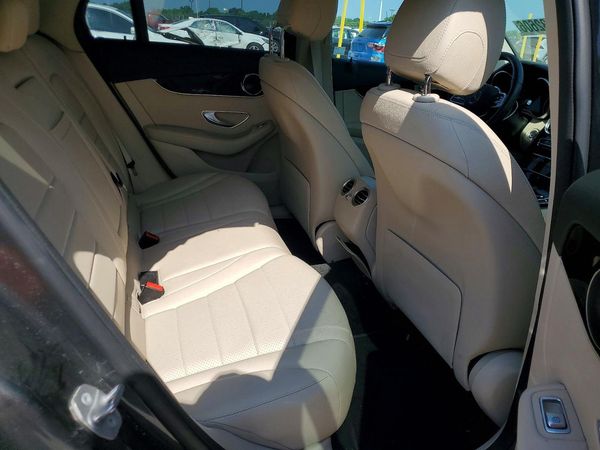 2020 MERCEDES-BENZ GLC GLC300-4M