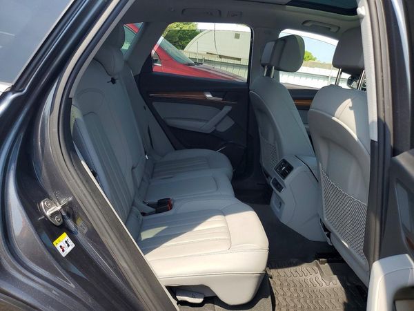 2023 AUDI Q5