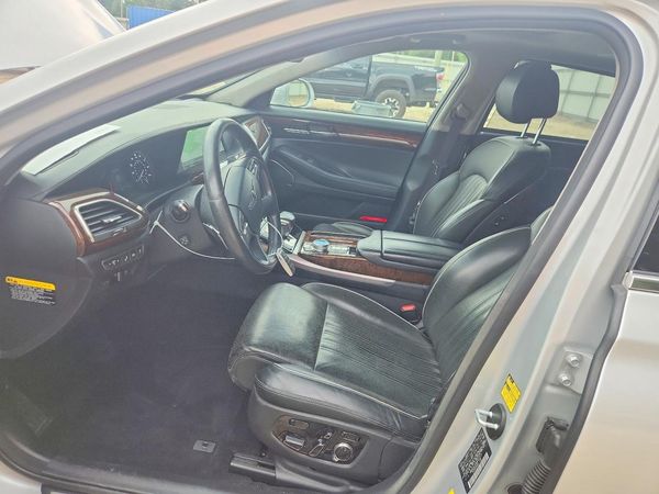 2017 GENESIS G90 5.0 Ultimate