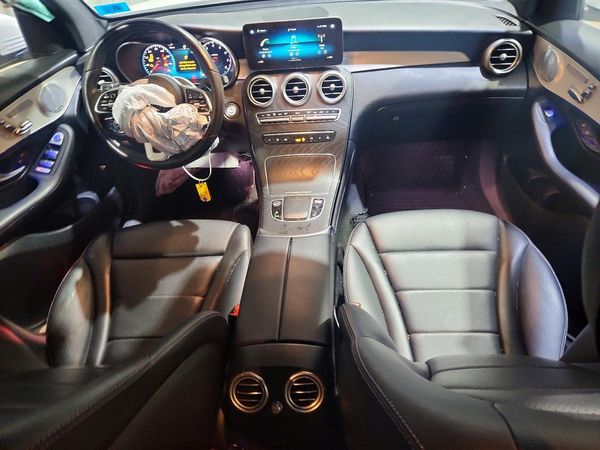 2020 MERCEDES-BENZ GLC GLC300-4M