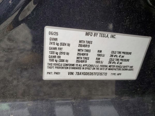 2026 TESLA MODEL Y