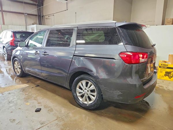2017 KIA SEDONA LX