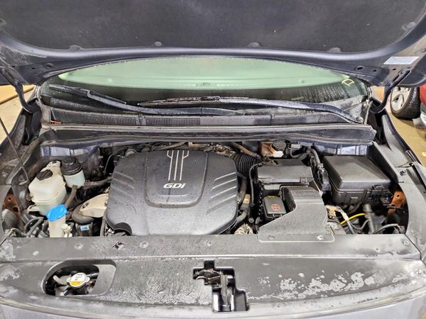 2017 KIA SEDONA LX