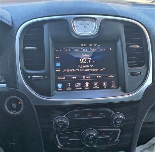 2015 CHRYSLER 300