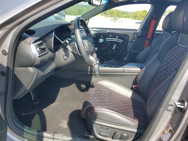 2023 GENESIS G70