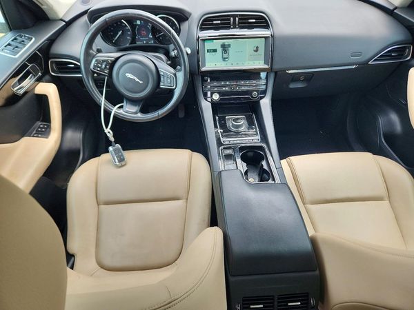 2020 JAGUAR F-PACE Premium