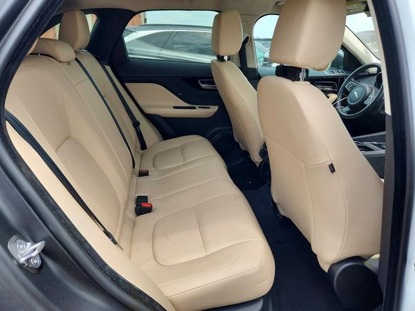 2020 JAGUAR F-PACE Premium