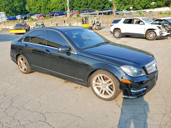 2012 MERCEDES-BENZ C C300 4-MATIC