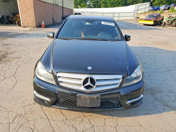 2012 MERCEDES-BENZ C C300 4-MATIC