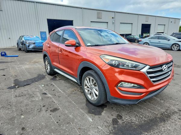 2017 HYUNDAI TUCSON
