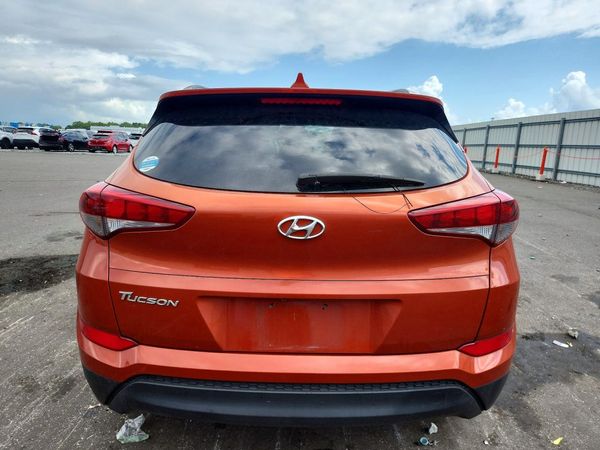 2017 HYUNDAI TUCSON