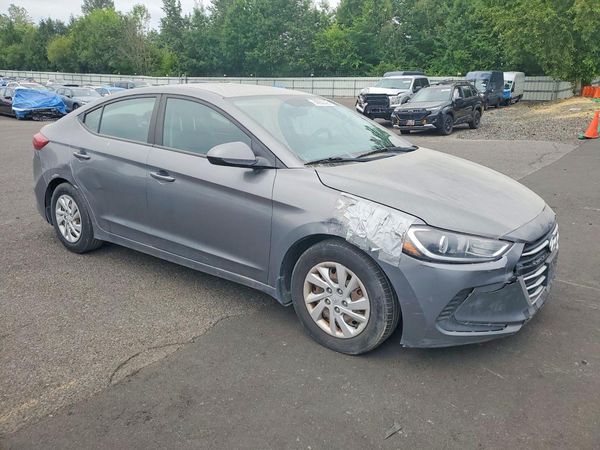 2018 HYUNDAI ELANTRA SE
