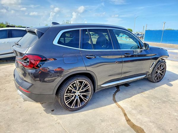 2024 BMW X3 sDrive30i SA