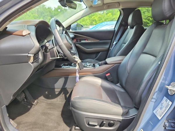 2021 MAZDA CX-30 Premium Package
