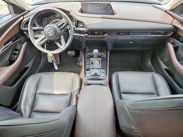 2021 MAZDA CX-30 Premium Package