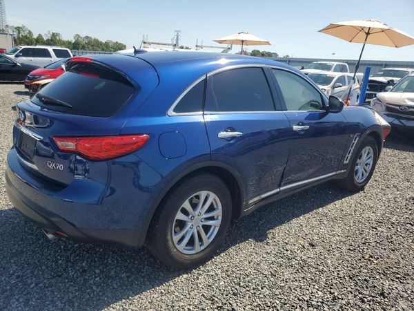 2016 INFINITI QX70