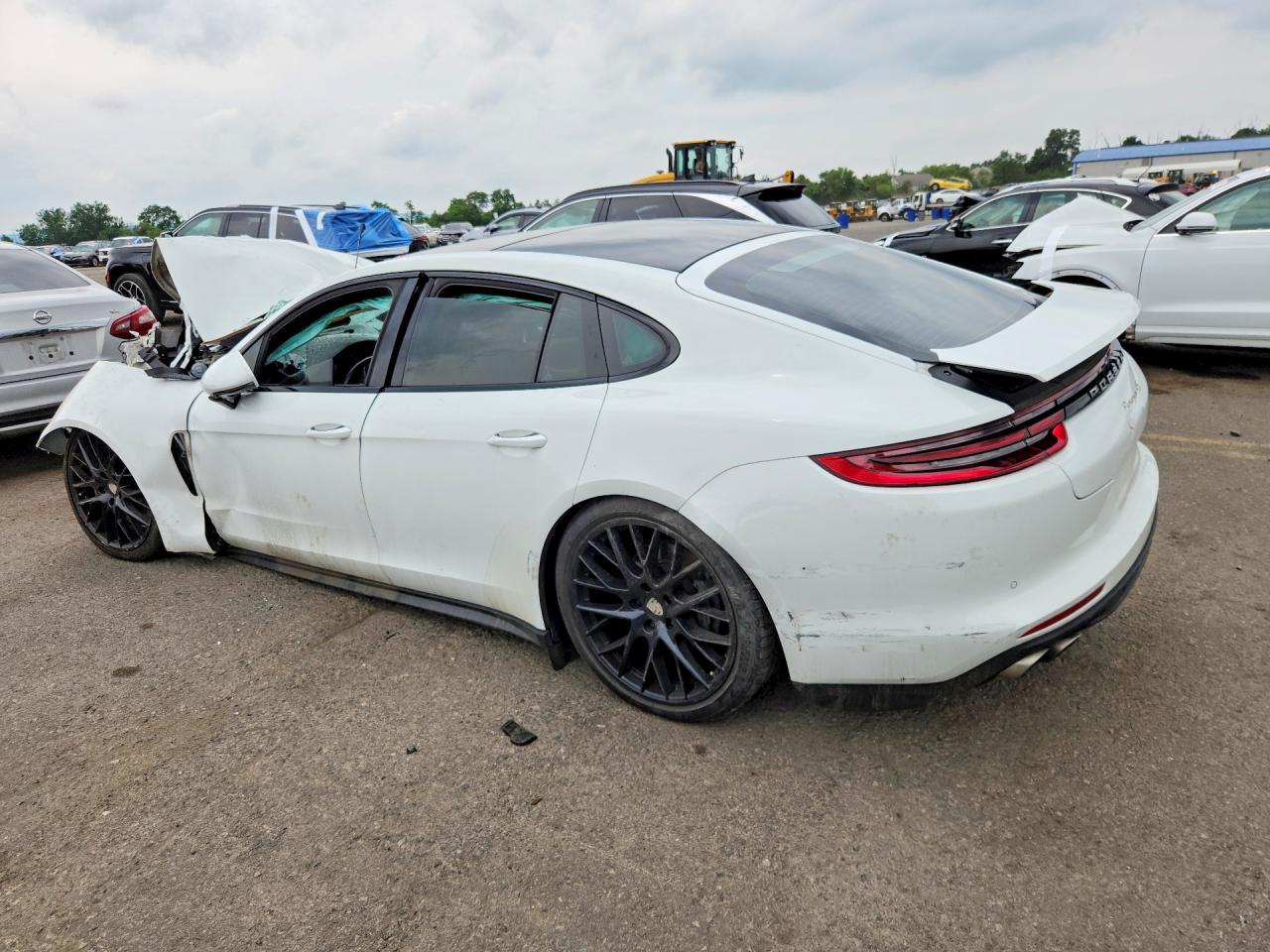 2018 PORSCHE PANAMERA 4S