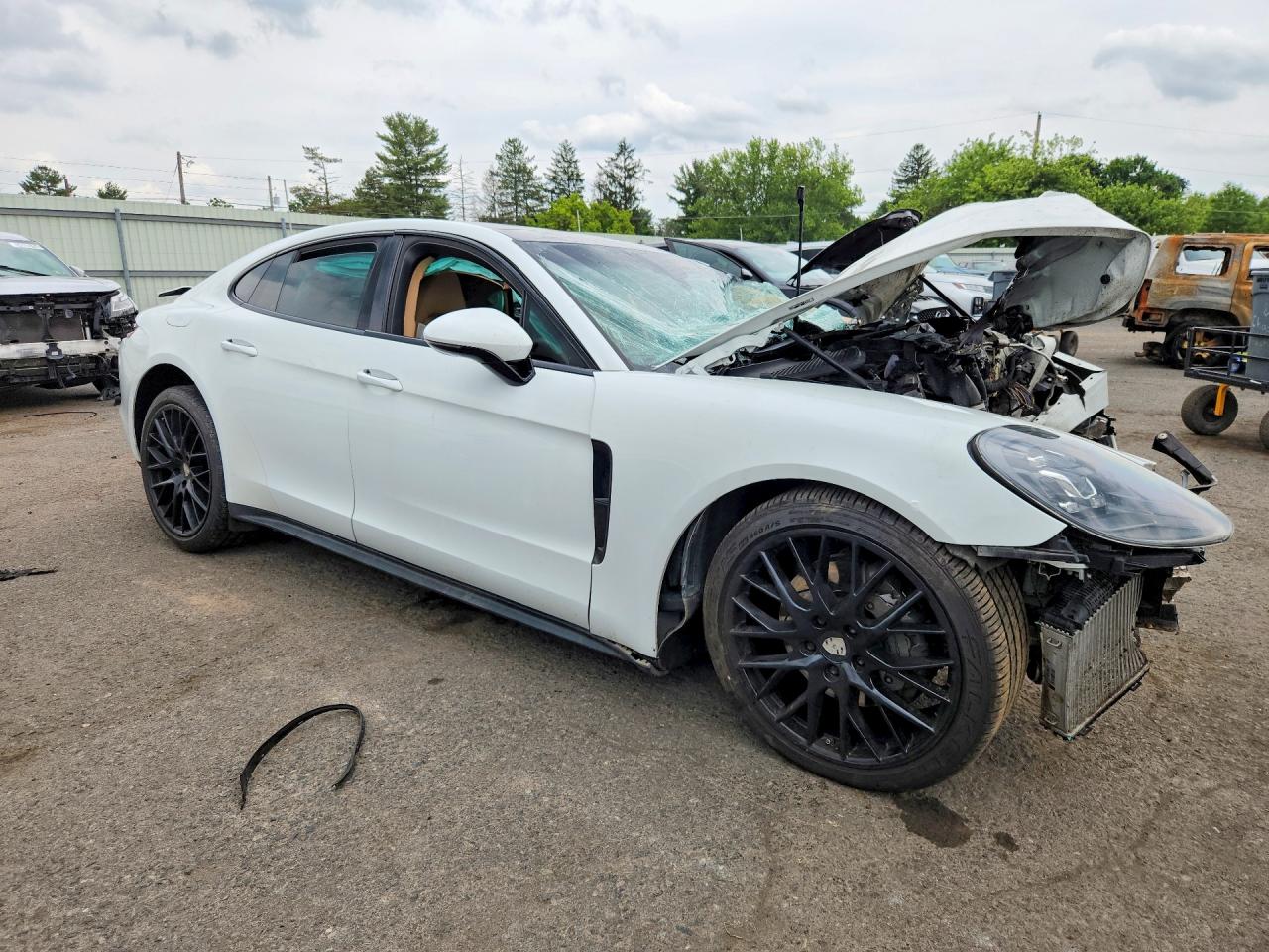 2018 PORSCHE PANAMERA 4S