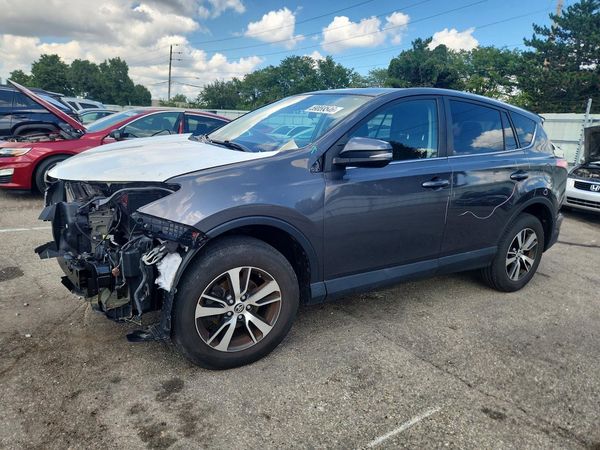 2018 TOYOTA RAV4 Adventure/XLE