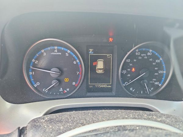2018 TOYOTA RAV4 Adventure/XLE