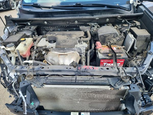2018 TOYOTA RAV4 Adventure/XLE