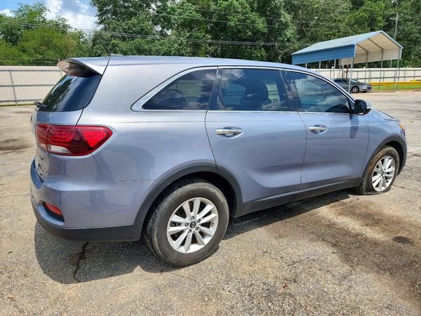2020 KIA SORENTO L, LX, S