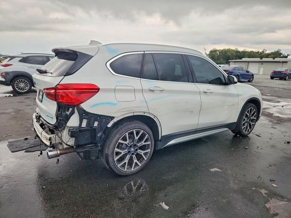 2021 BMW X1 sDrive28i