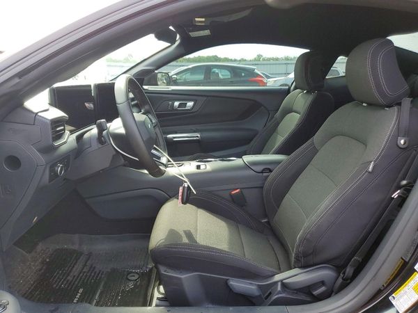 2024 FORD MUSTANG I4