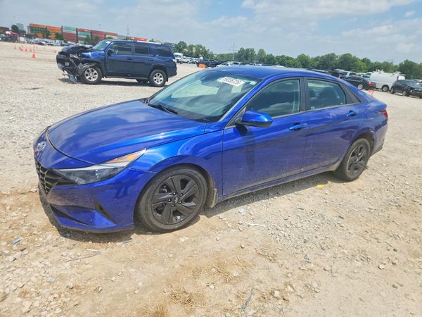 2022 HYUNDAI ELANTRA SEL