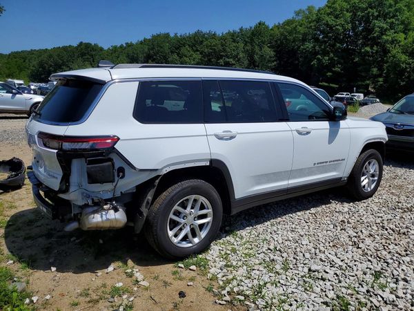 2024 JEEP GRAND CHEROKEE L LAREDO 4X4