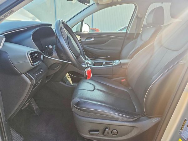 2022 HYUNDAI SANTA FE SEL w/ Premium Pkg