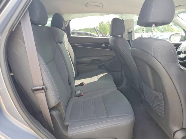 2020 KIA SORENTO L, LX, S
